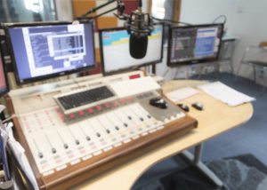 como montar uma rádio