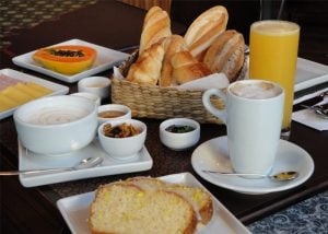 Como montar um café da manhã delivery