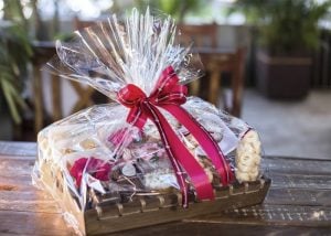 como fazer cestas comemorativas para vender