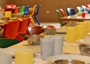 como abrir uma cantina escolar