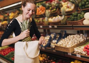 abrir um sacolão com pouco dinheiro