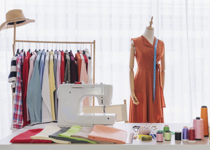 Quanto fatura um atelier de costura