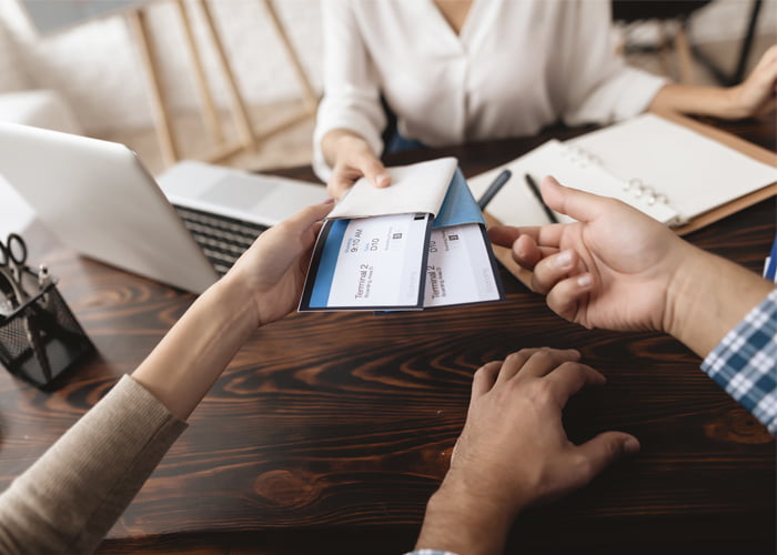 Quanto fatura uma agência de viagens