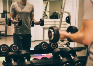 Como montar uma academia pequena