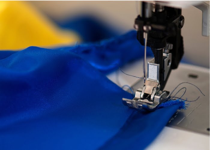 Quanto fatura uma confecção de roupas