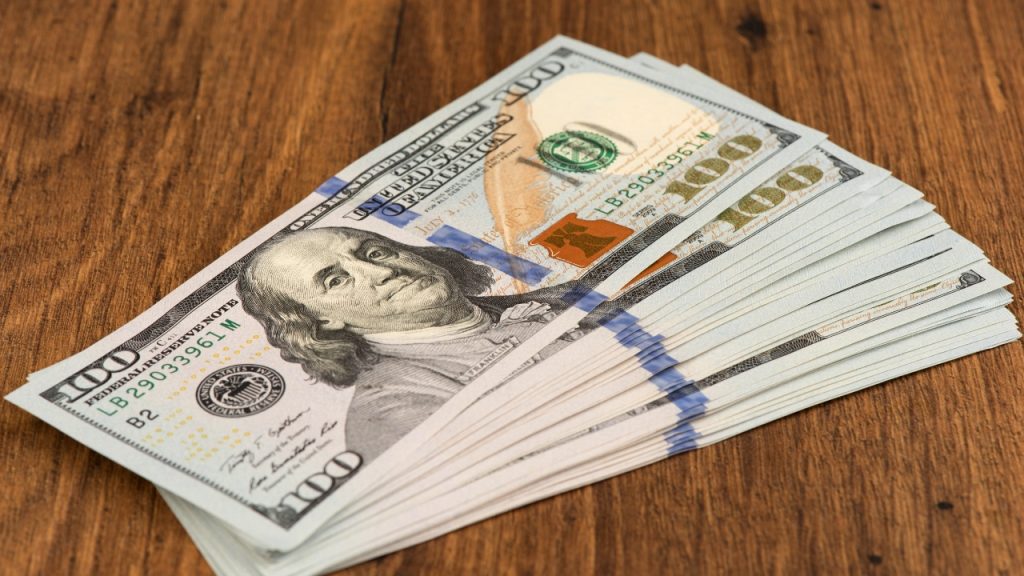 Qual o App que paga $100 dólares por semana