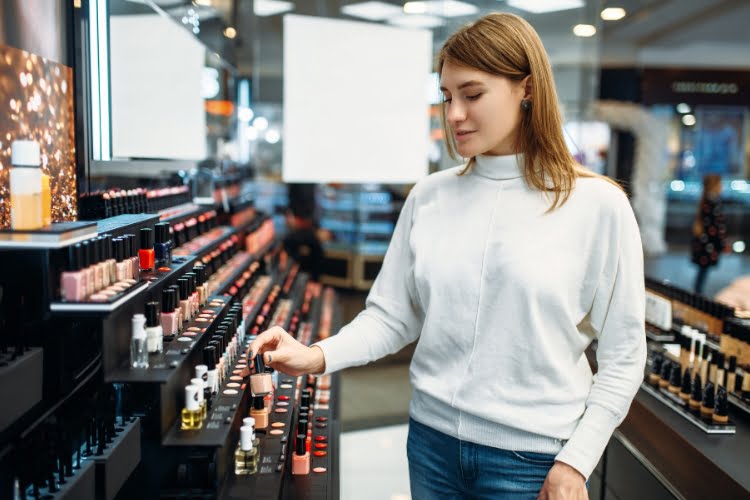 o que precisa para começar a vender como revender Quem disse, Berenice