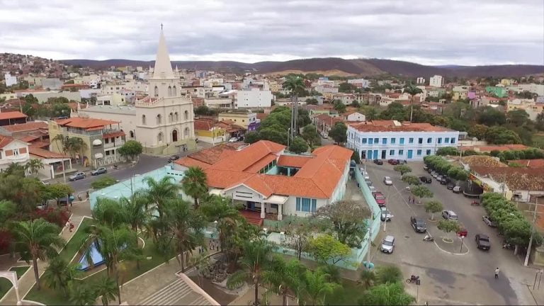 Capital da cachaça: conheça a cidade no norte de Minas Gerais que leva esse título