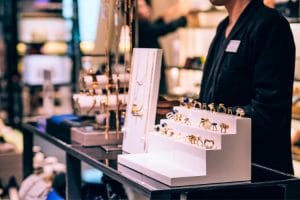 Onde fica a fábrica da Rommanel