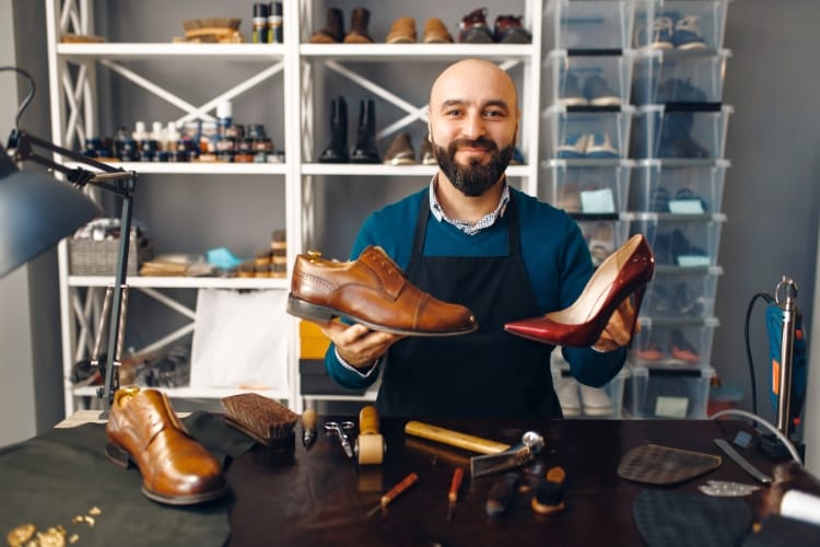 Onde fica a fábrica da Schutz