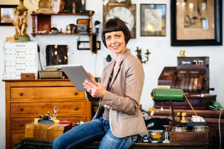 como funciona um antiquário