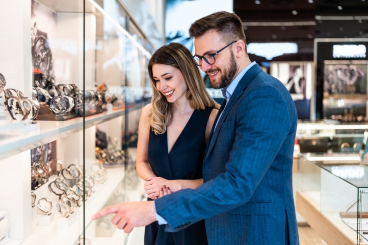 Tem franquia da Vivara